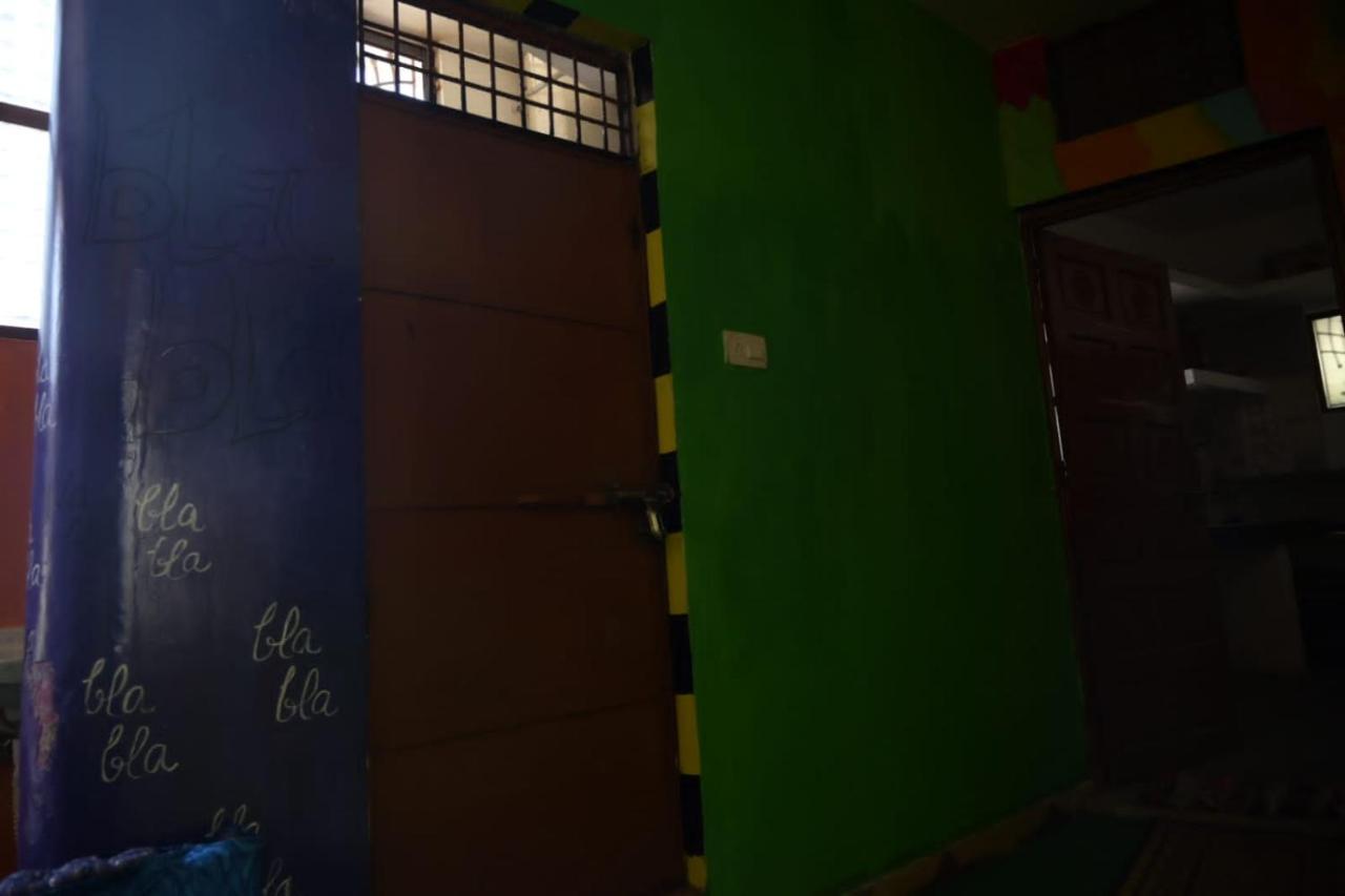 A Pousada Blabla House Rishīkesh Exterior foto
