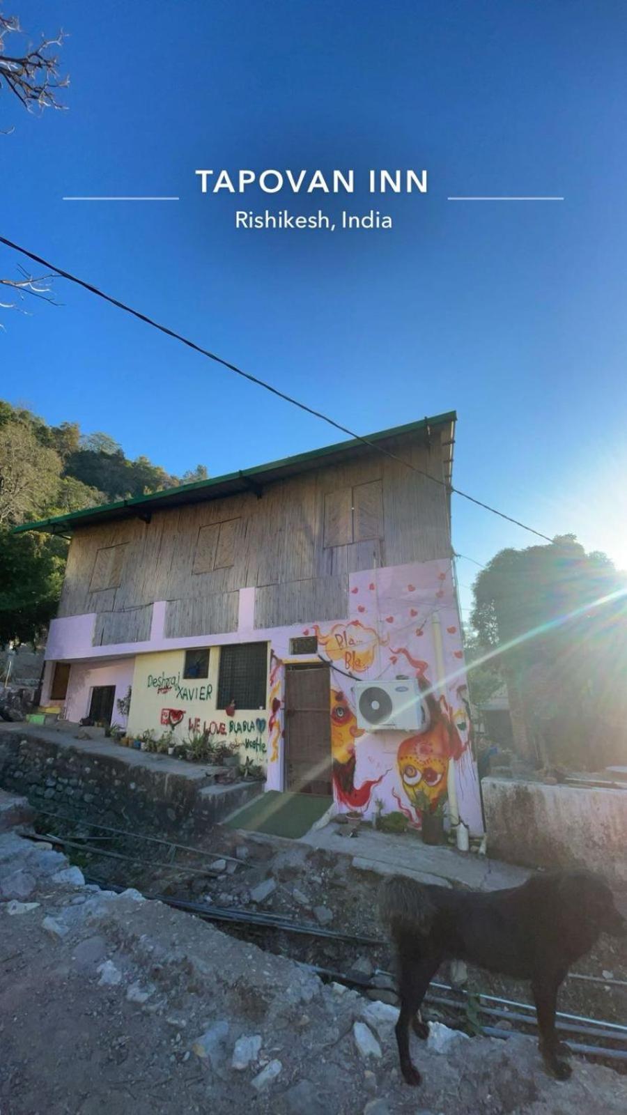 A Pousada Blabla House Rishīkesh Exterior foto